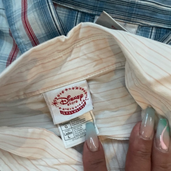 His & Hers Minnie & Mickey Mouse Matching Shirts - Picture 2 of 4